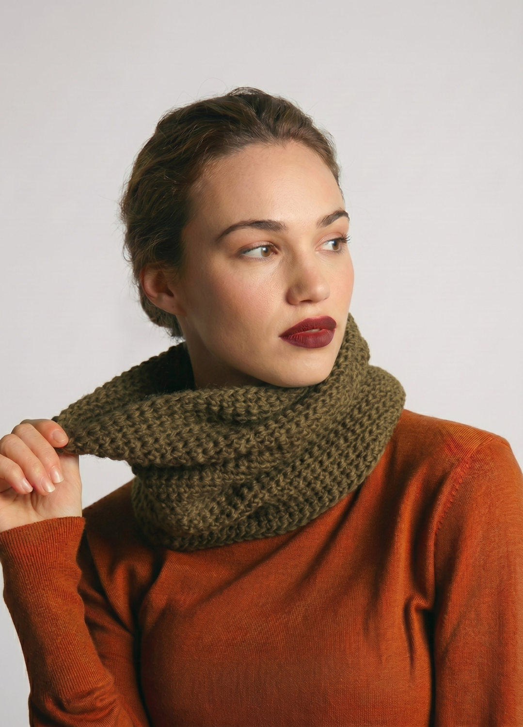 Osiris Snood Kit - Yummy Version – We Are Knitters