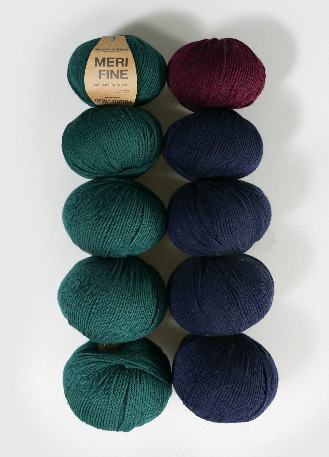 Ball of Yarn Dark Green