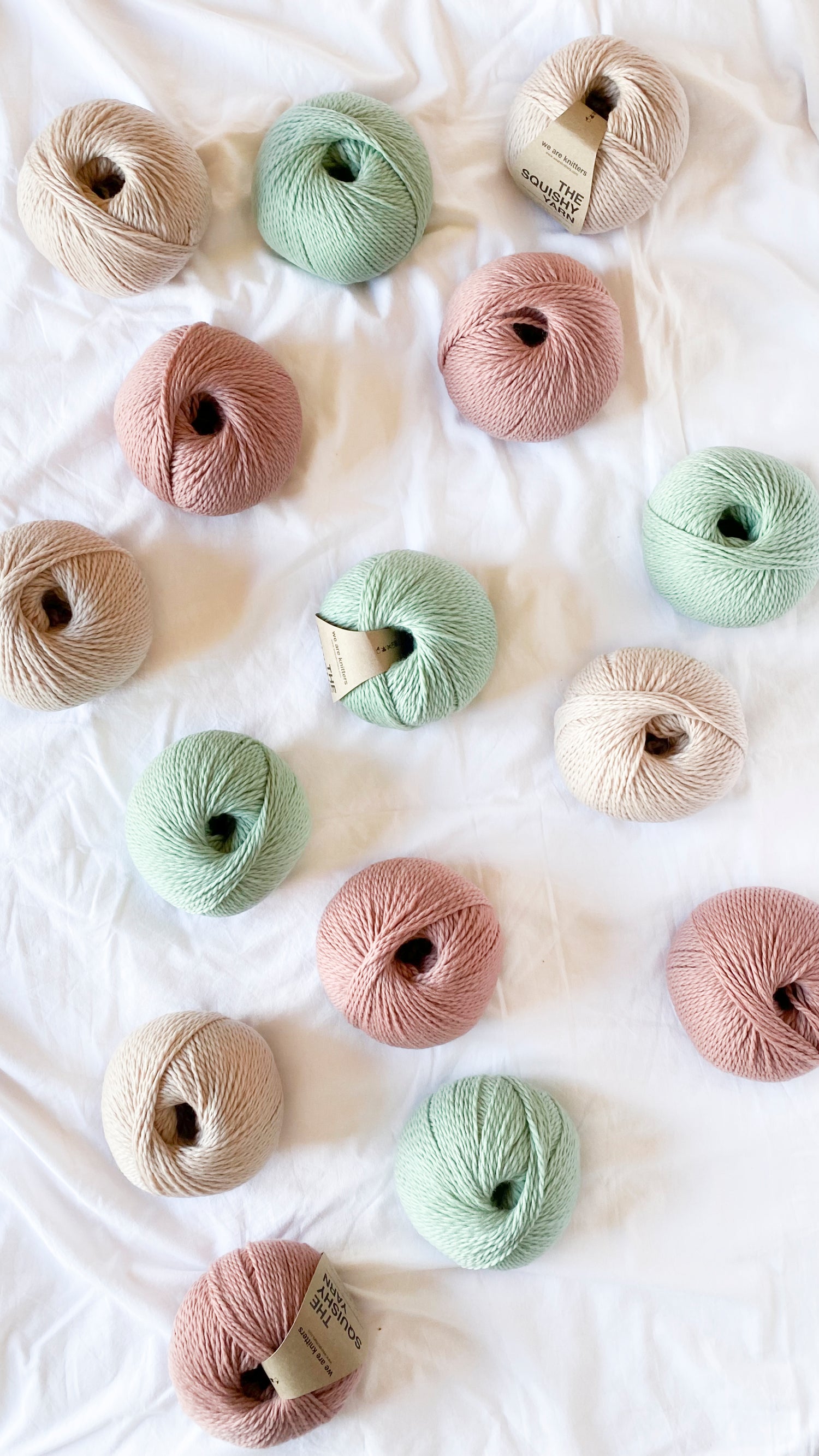 15 Pack of Squishy Yarn Balls