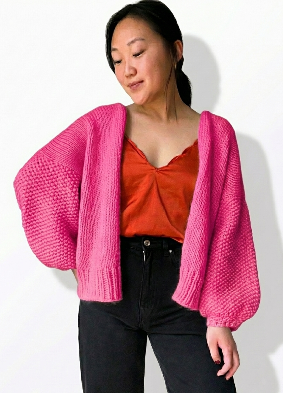 Kobe Cardigan WAK Edition x November Knits Kit - Yummy Version Kobe Cardigan WAK Edition x November Knits Kit - Yummy Version