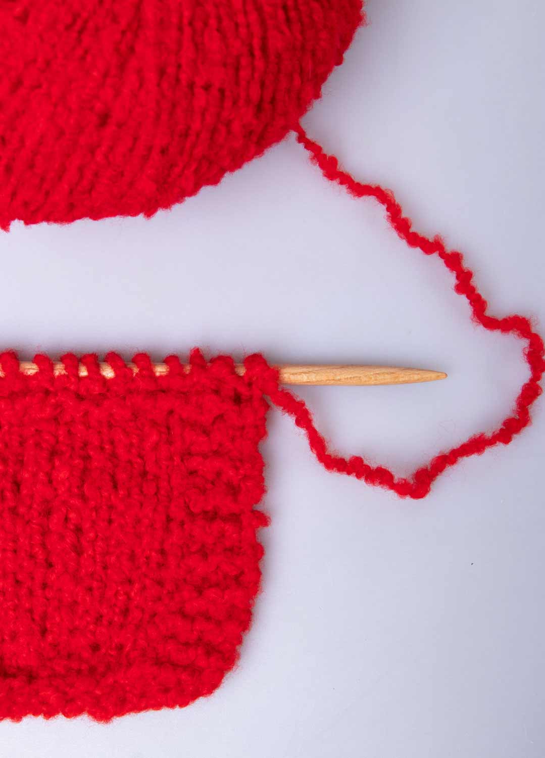 The Boucle Cloud Yarn Poppy Red – weareknitters