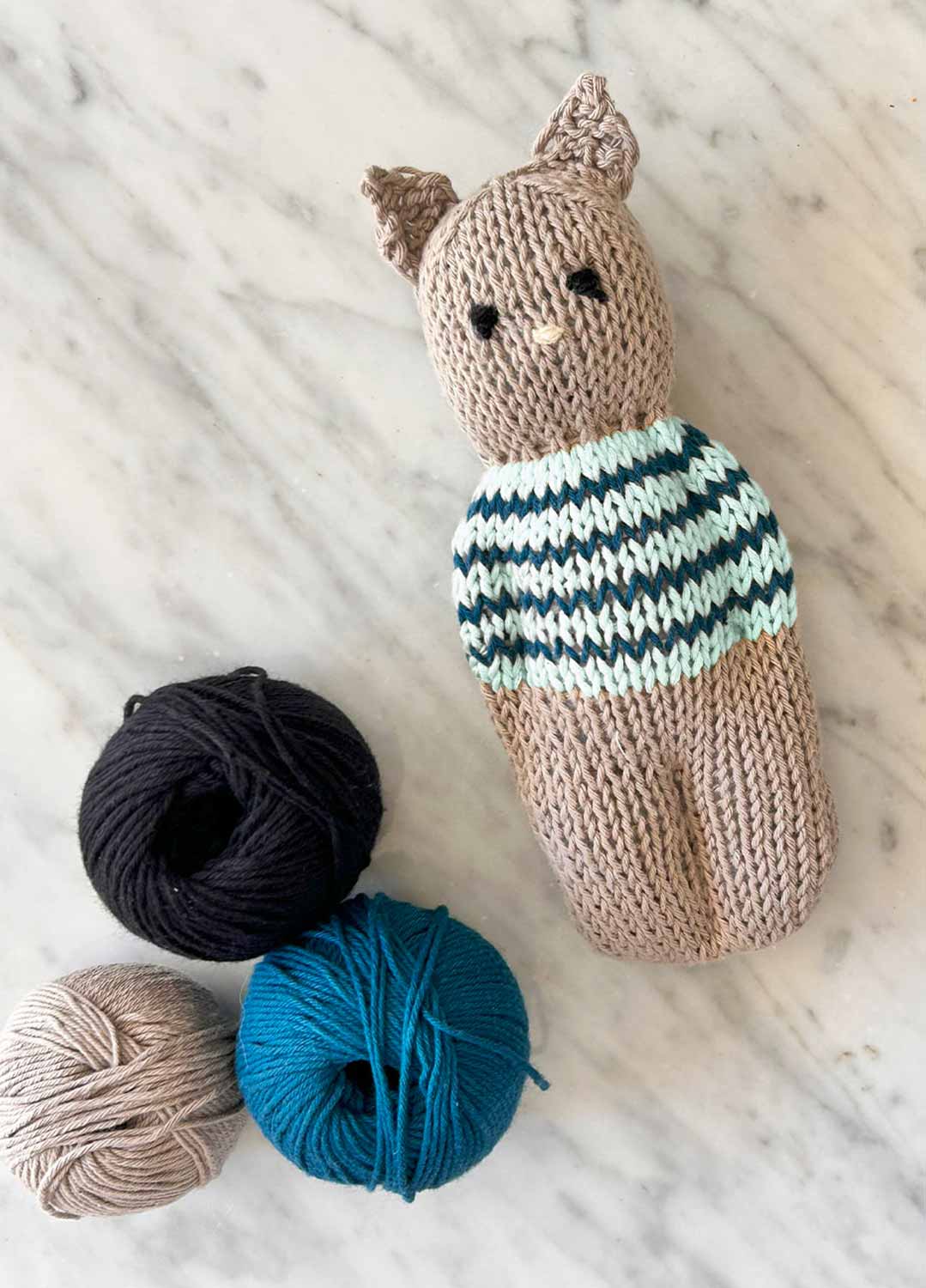 Beginner Mini Knitted Cat Kit