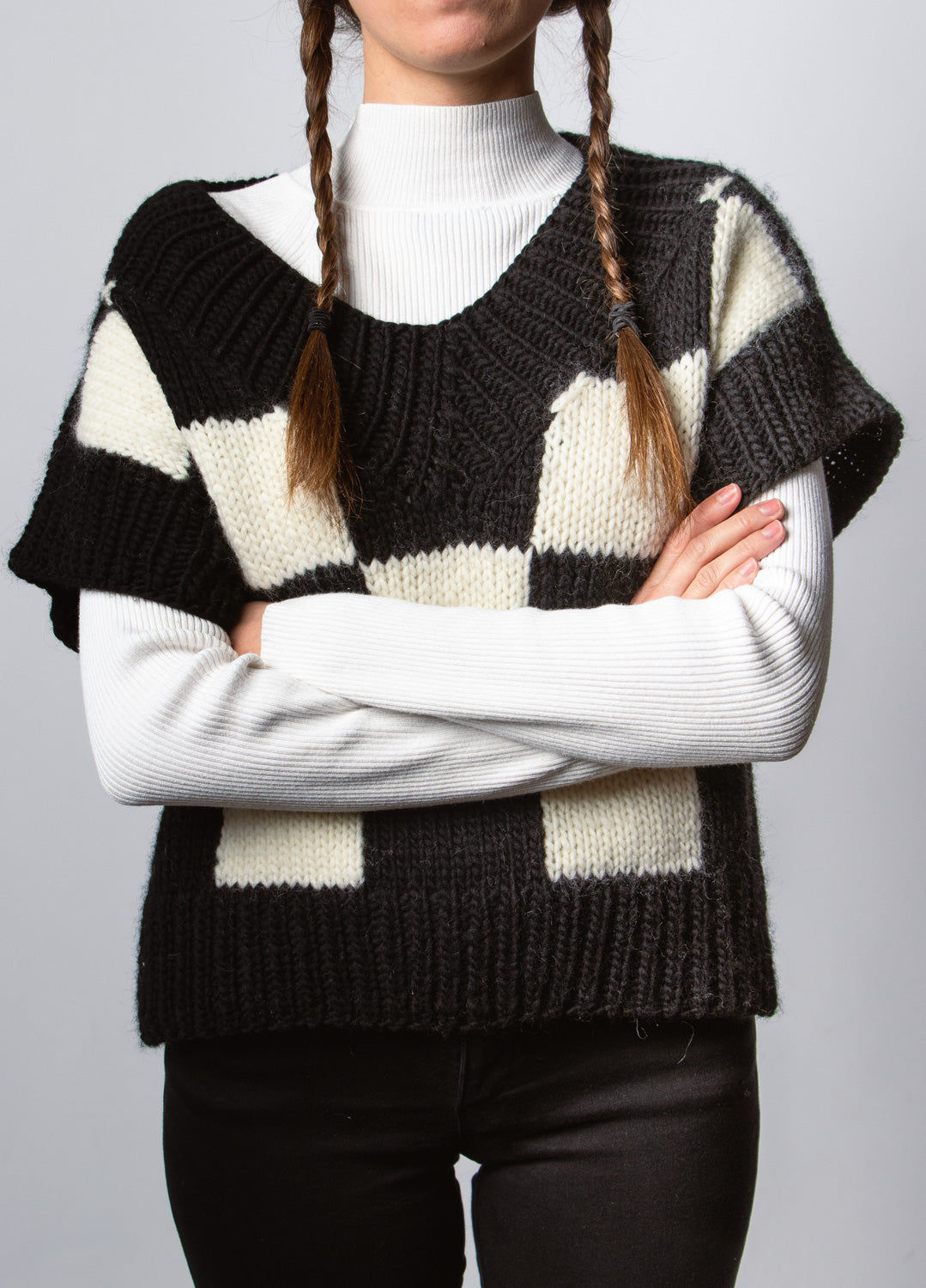 Wednesday Checkered Vest - Crochet Pattern — Pops de Milk - Fun and Nerdy  Crochet Patterns