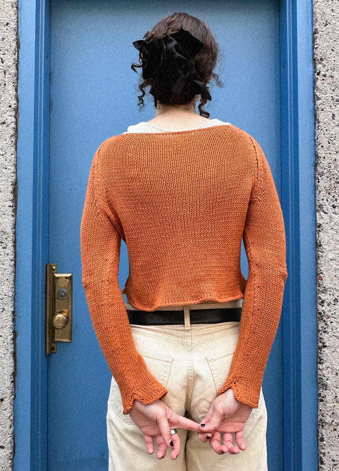 How to Knit a Sweater from the Bottom Up: Adding Waist Shaping