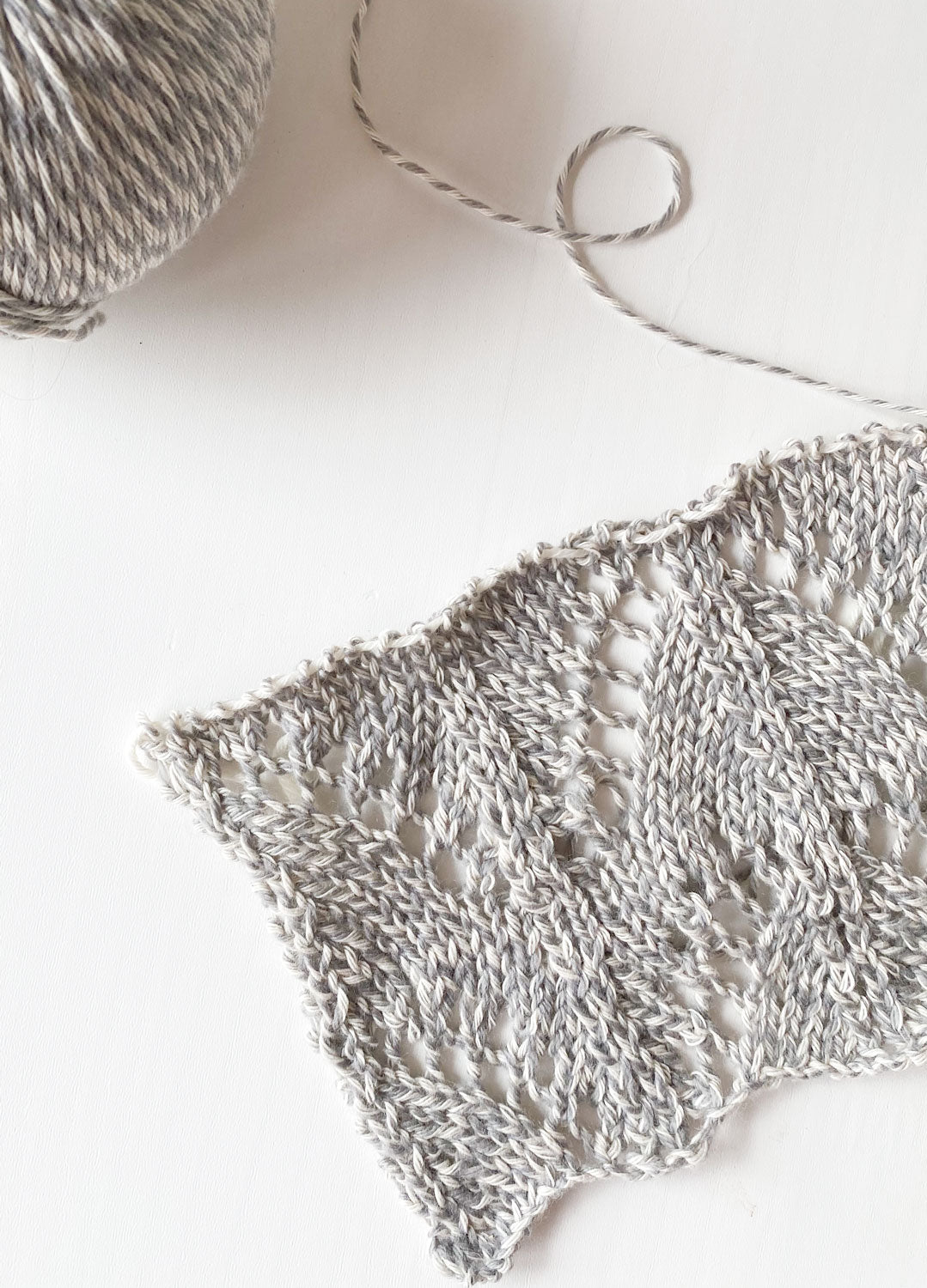 The Fuzzy Yarn Marbled Grey – weareknitters