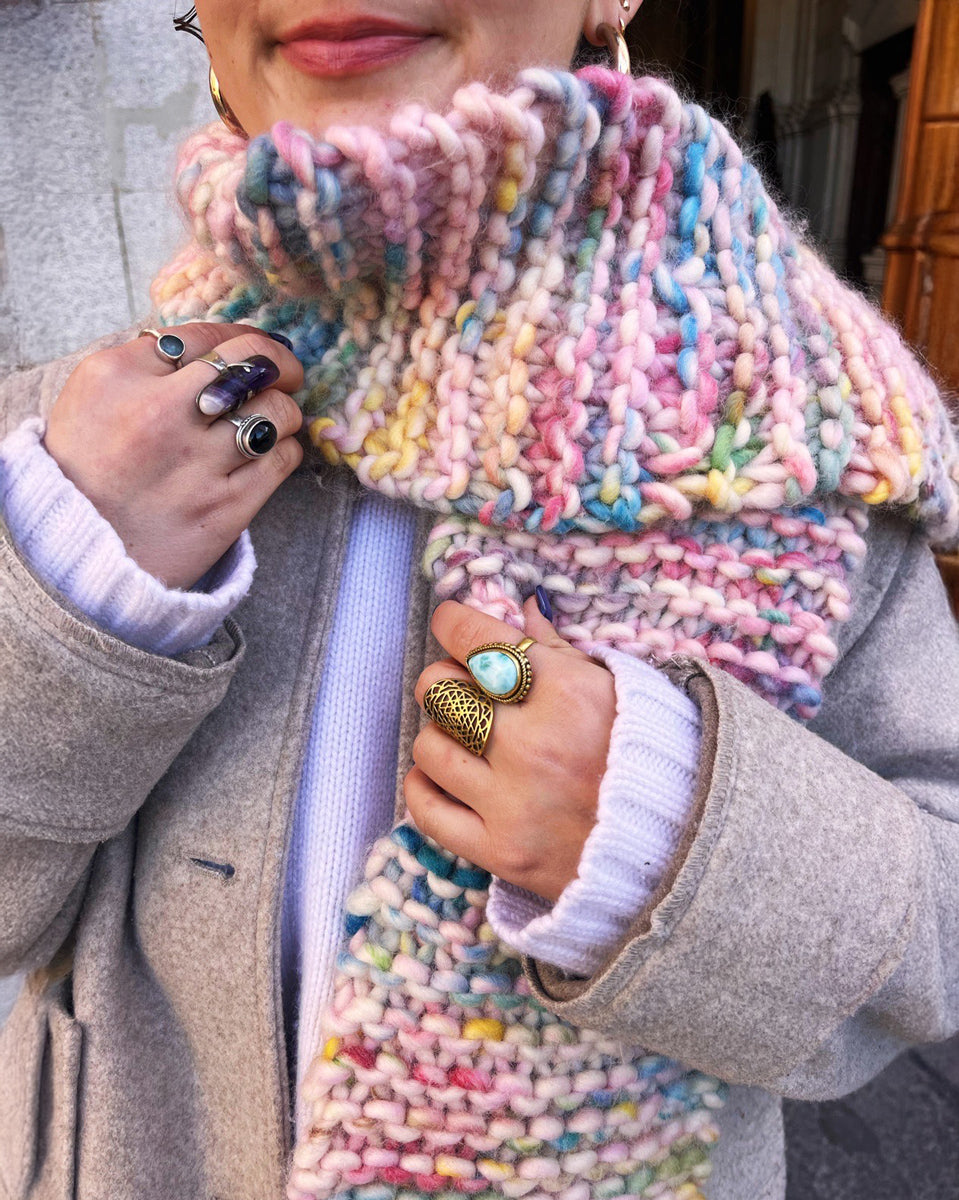 Dinka Scarf Kit - Candy Twist Version – We Are Knitters